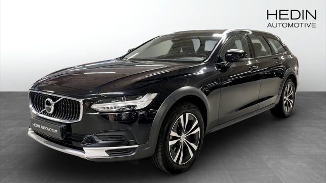 Volvo V90 Cross Country 2023