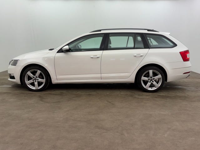 Skoda Octavia 2018 – bild 3