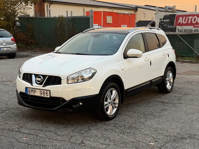 Nissan Qashqai+2 2011