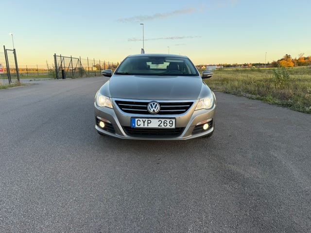 Volkswagen Passat CC 2012