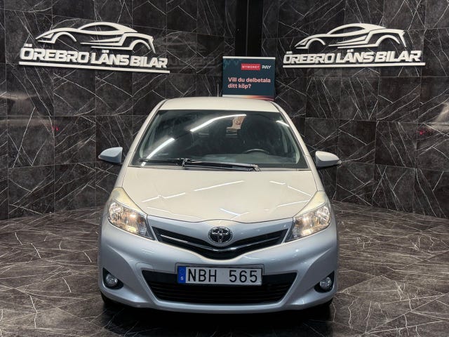 Toyota Yaris 2012