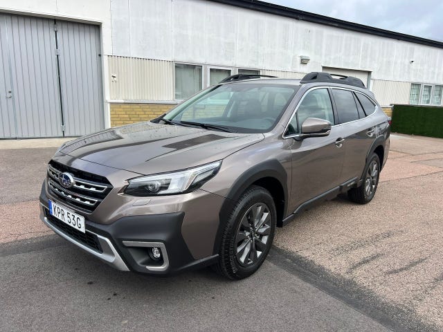 Subaru Outback 2025