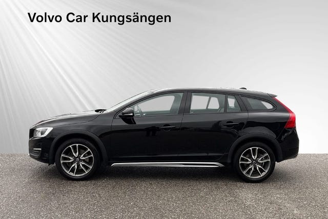 Volvo V60 Cross Country 2017 – bild 3