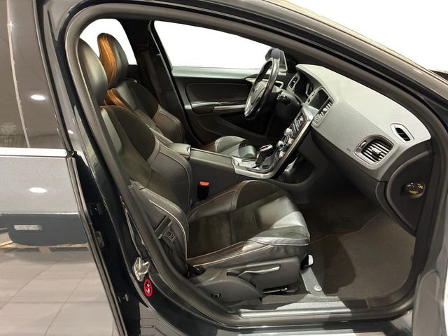 Volvo V60 2018 – bild 4
