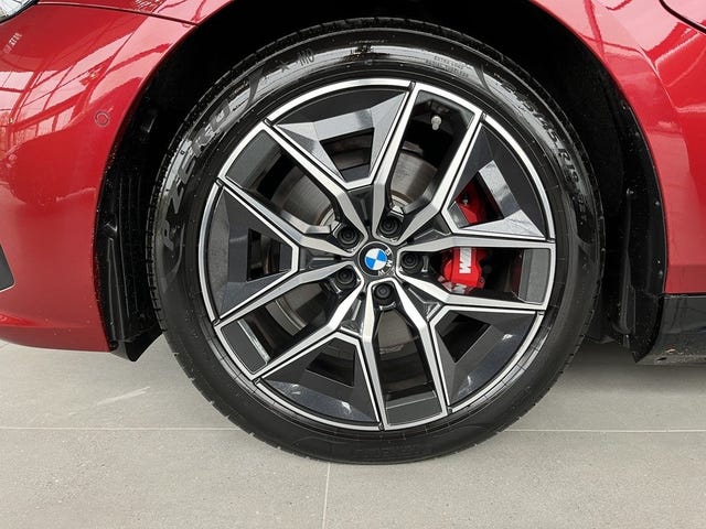 BMW 530e 2026 – bild 4