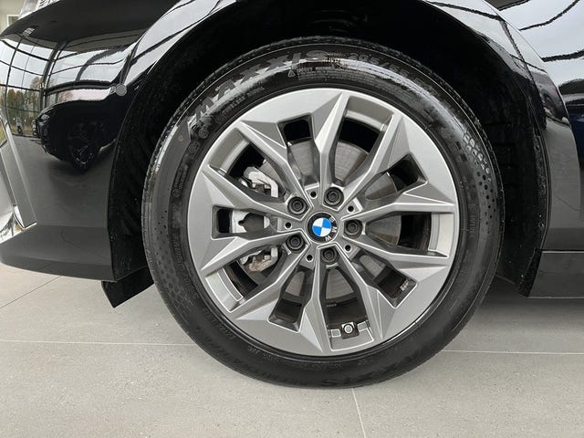 BMW 120 2026 – bild 4