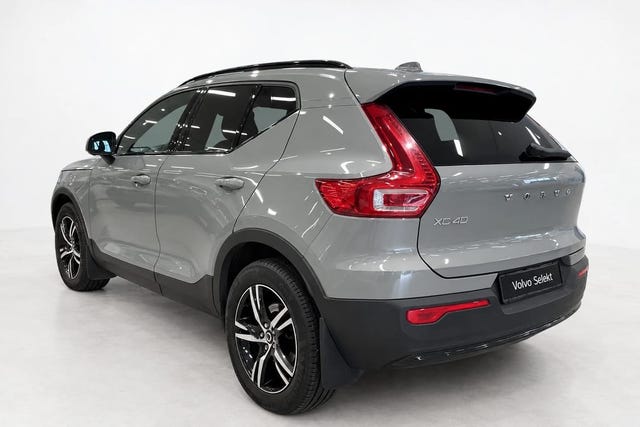Volvo XC40 2025 – bild 3