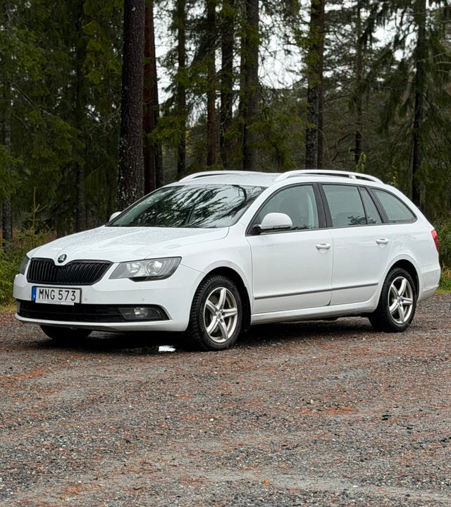 Skoda Superb 2015