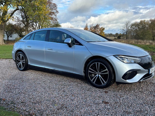 Mercedes-Benz EQE 300 2023