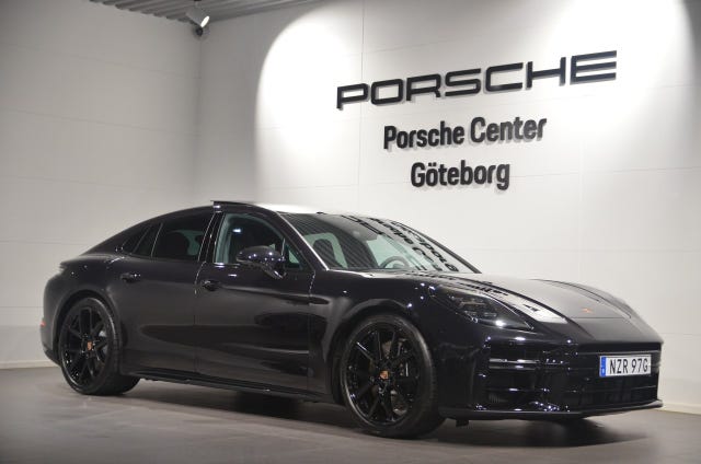Porsche Panamera 4 2026