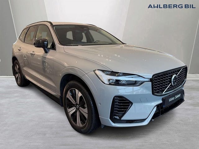 Volvo XC60 2025
