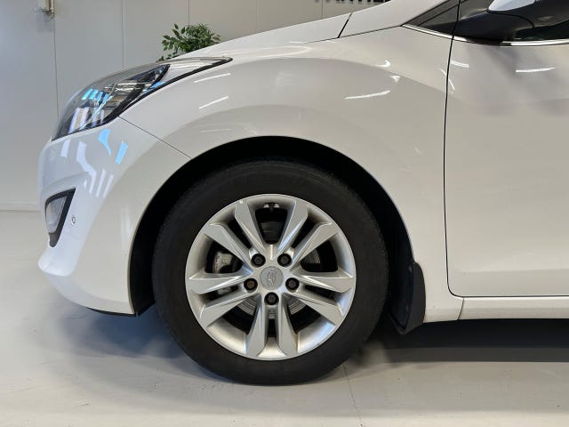 Hyundai i30 2014 – bild 3