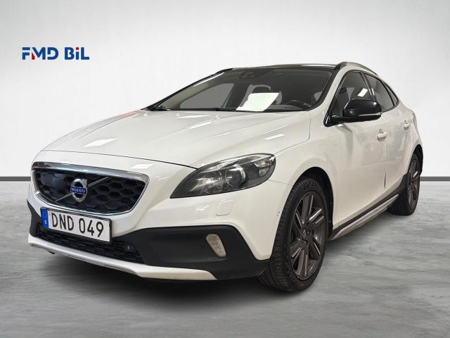 Volvo V40 Cross Country 2015