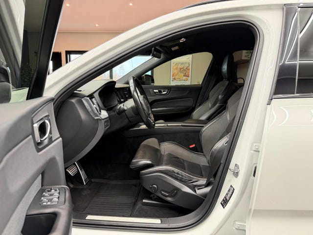 Volvo XC60 2020 – bild 3