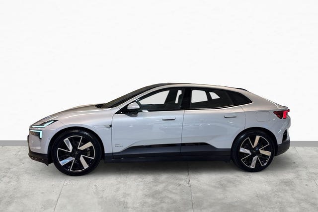Polestar 4 2025
