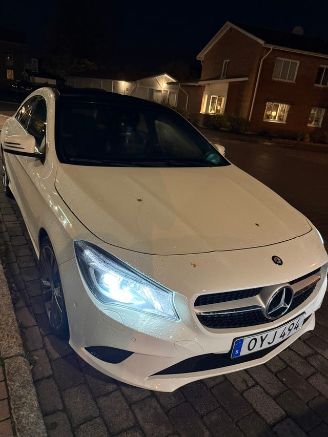 Mercedes-Benz CLA 200 d 2016