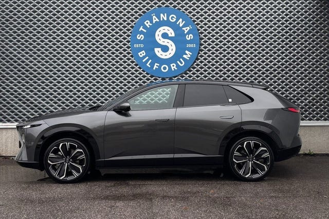 Mazda CX-6e 2026