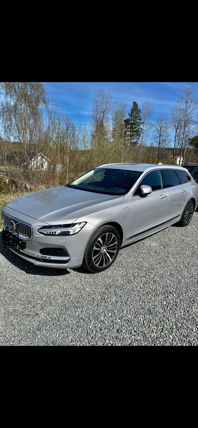 Volvo V90 2023