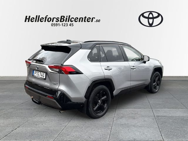 Toyota RAV4 2021 – bild 3