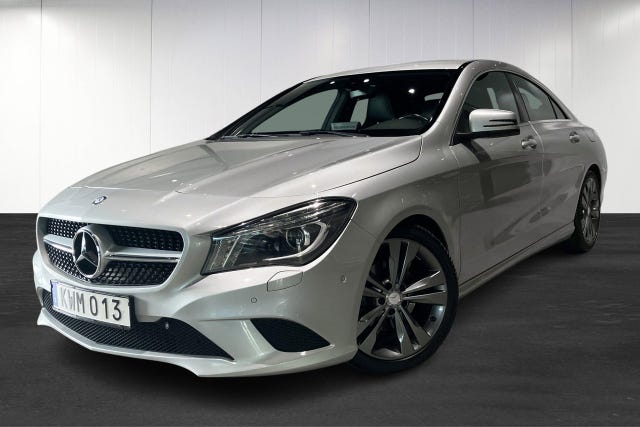 Mercedes-Benz CLA 200 2015
