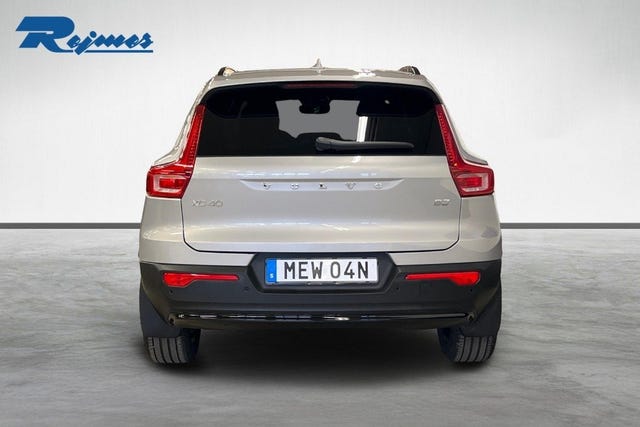 Volvo XC40 2025 – bild 3
