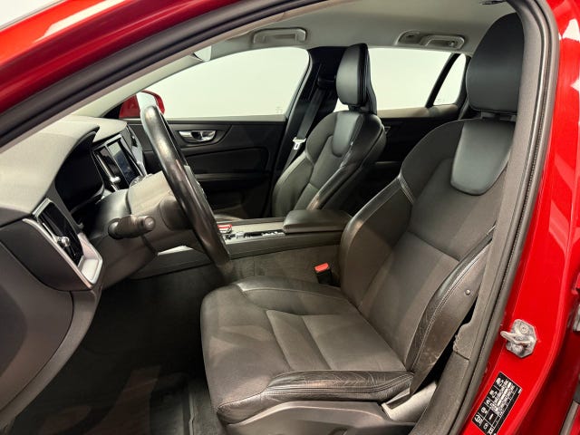 Volvo V60 Cross Country 2020 – bild 4