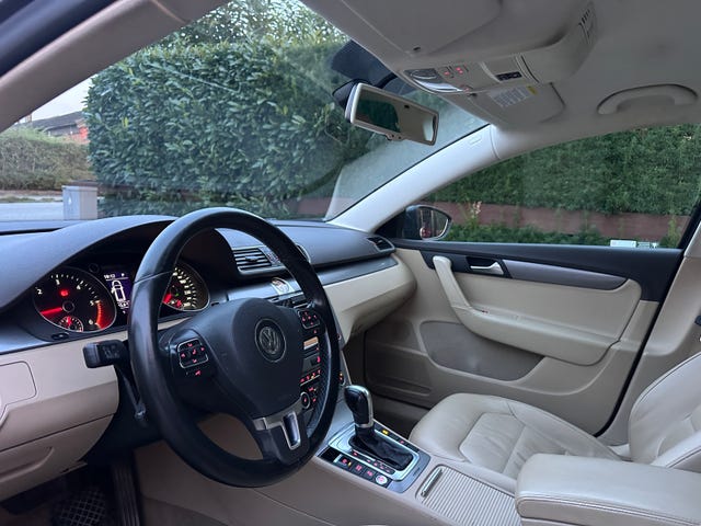Volkswagen Passat 2012 – bild 4