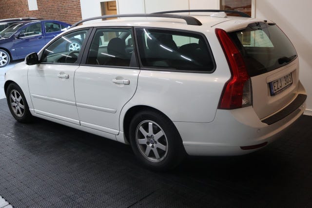 Volvo V50 2011 – bild 3