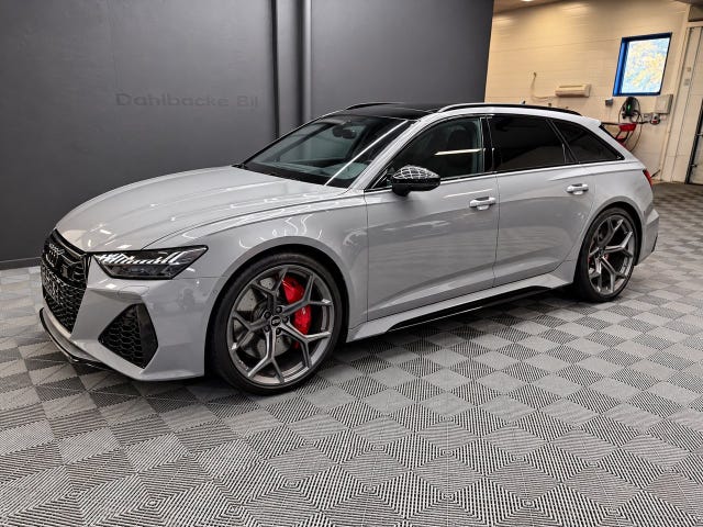 Audi RS6 2024