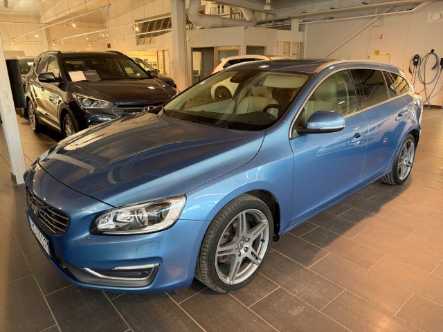 Volvo V60 2014