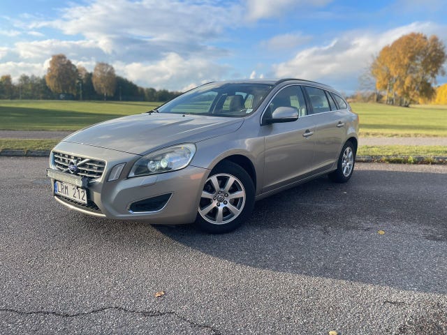 Volvo V60 2011