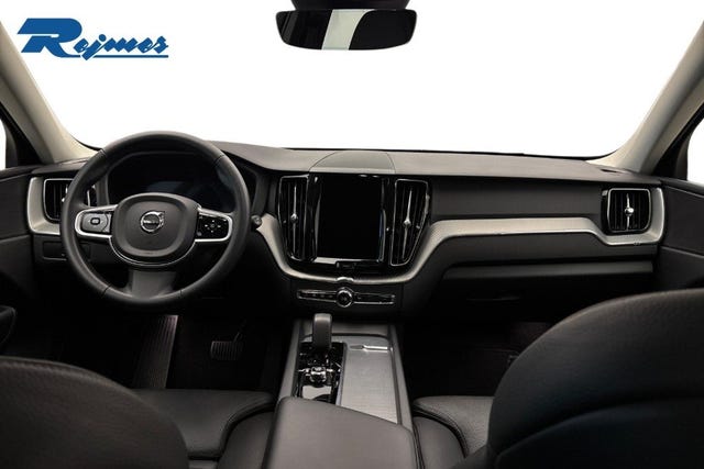Volvo XC60 2025 – bild 2