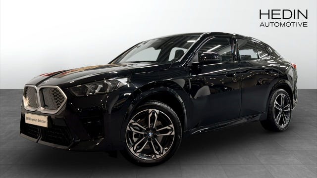 BMW iX2 2025