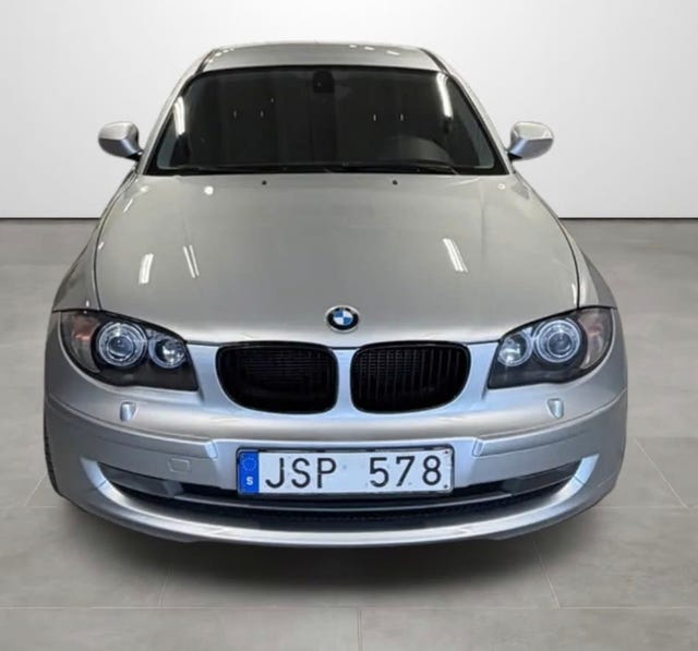 BMW 118d 2011