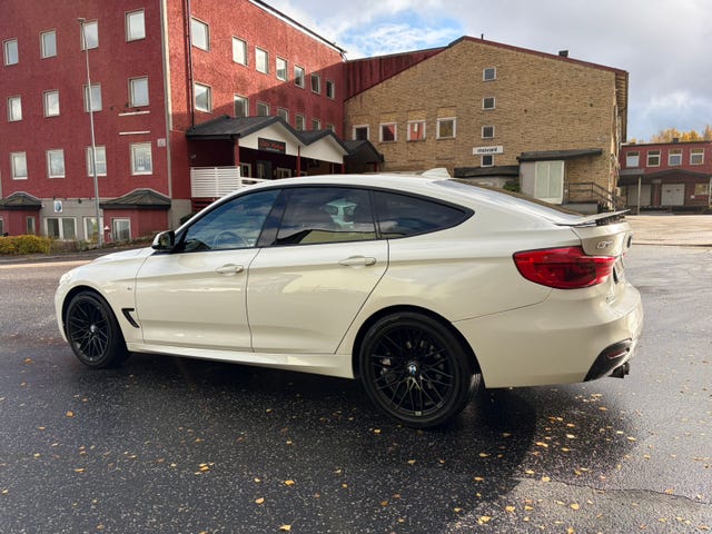 BMW 320d 2018 – bild 4
