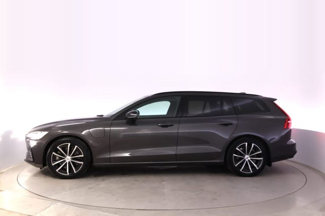 Volvo V60 2025 – bild 2