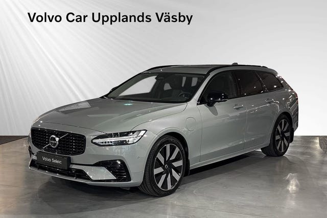 Volvo V90 2025
