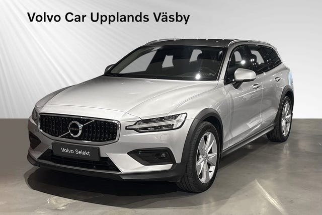 Volvo V60 Cross Country 2022
