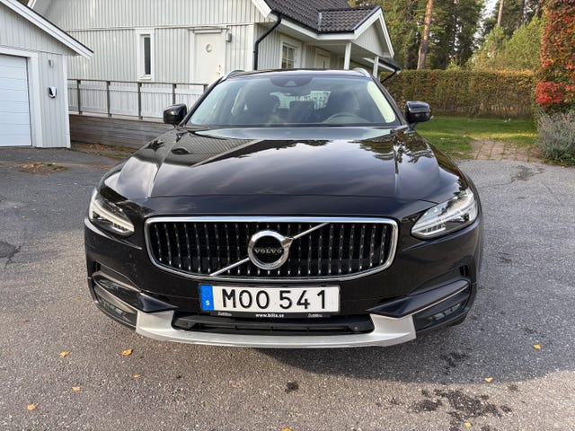Volvo V90 Cross Country 2019 – bild 4