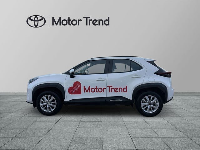 Toyota Yaris Cross 2025 – bild 4