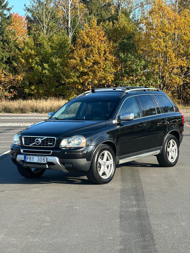Volvo XC90 2011
