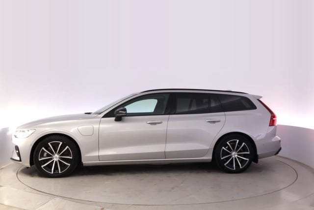 Volvo V60 2025 – bild 2