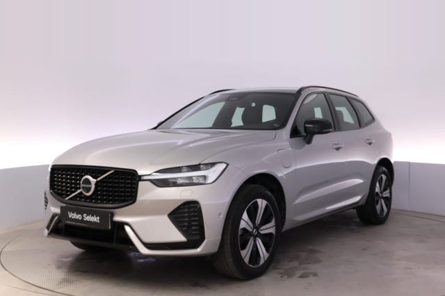 Volvo XC60 2025