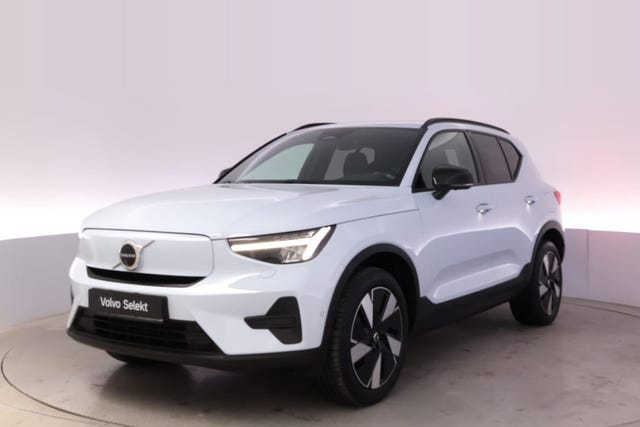 Volvo EX40 2025
