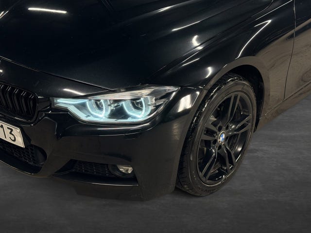 BMW 320d 2016 – bild 2