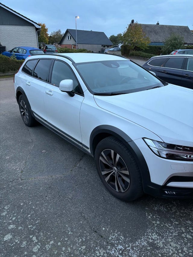 Volvo V90 Cross Country 2020
