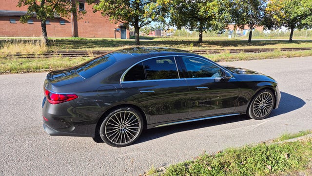 Mercedes-Benz E 220 d 2024