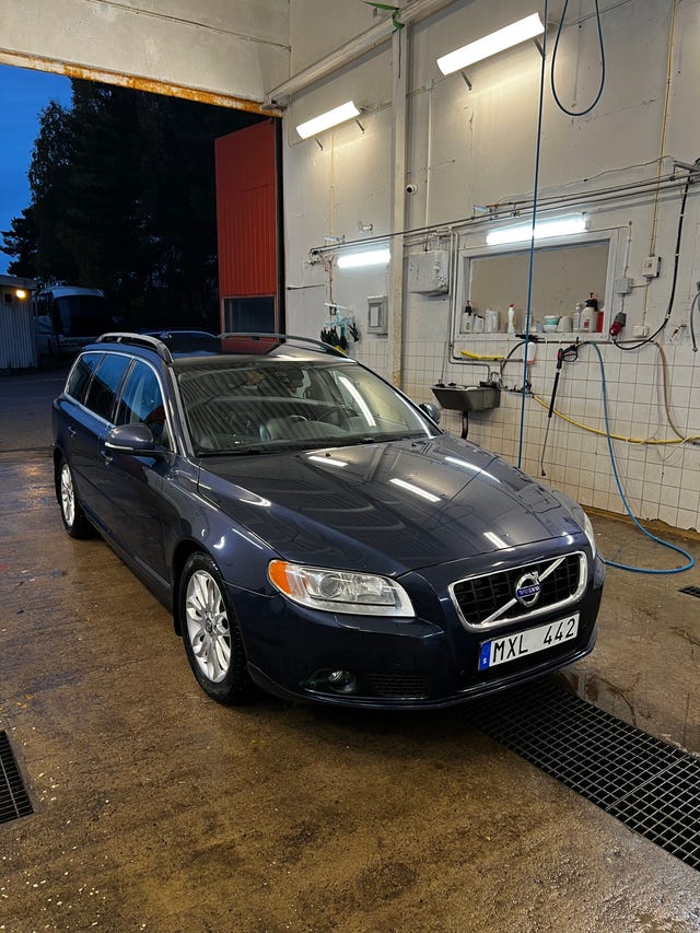 Volvo V70 2013