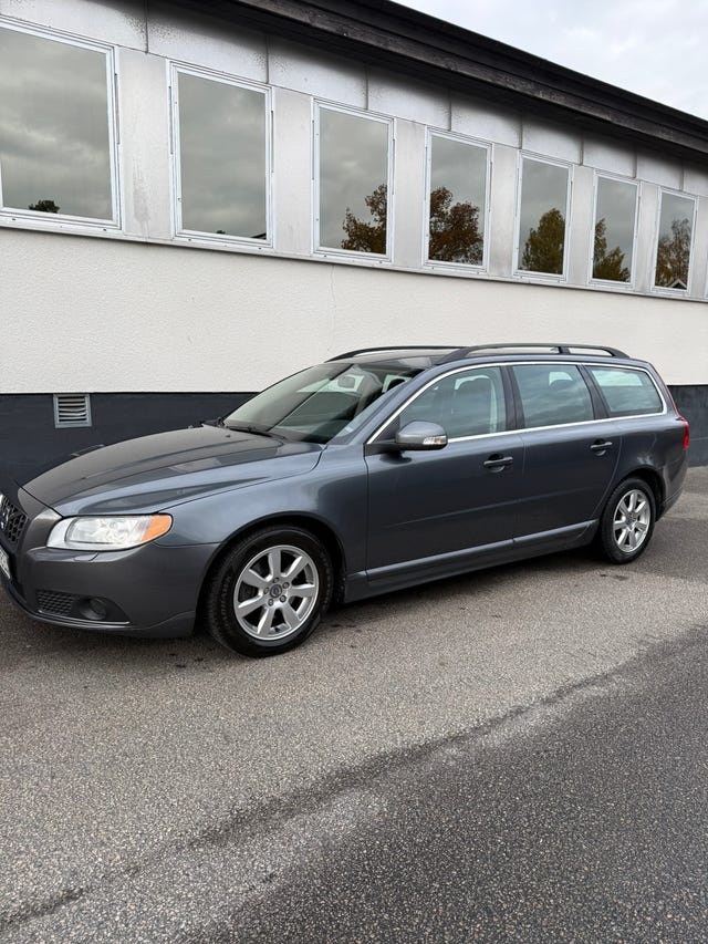 Volvo V70 2011 – bild 3