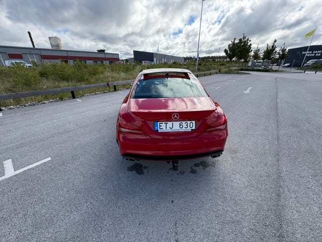 Mercedes-Benz CLA 200 2013